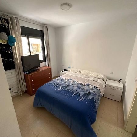 Apartment A / A 4Pax Near The Beach Малага Екстериор снимка
